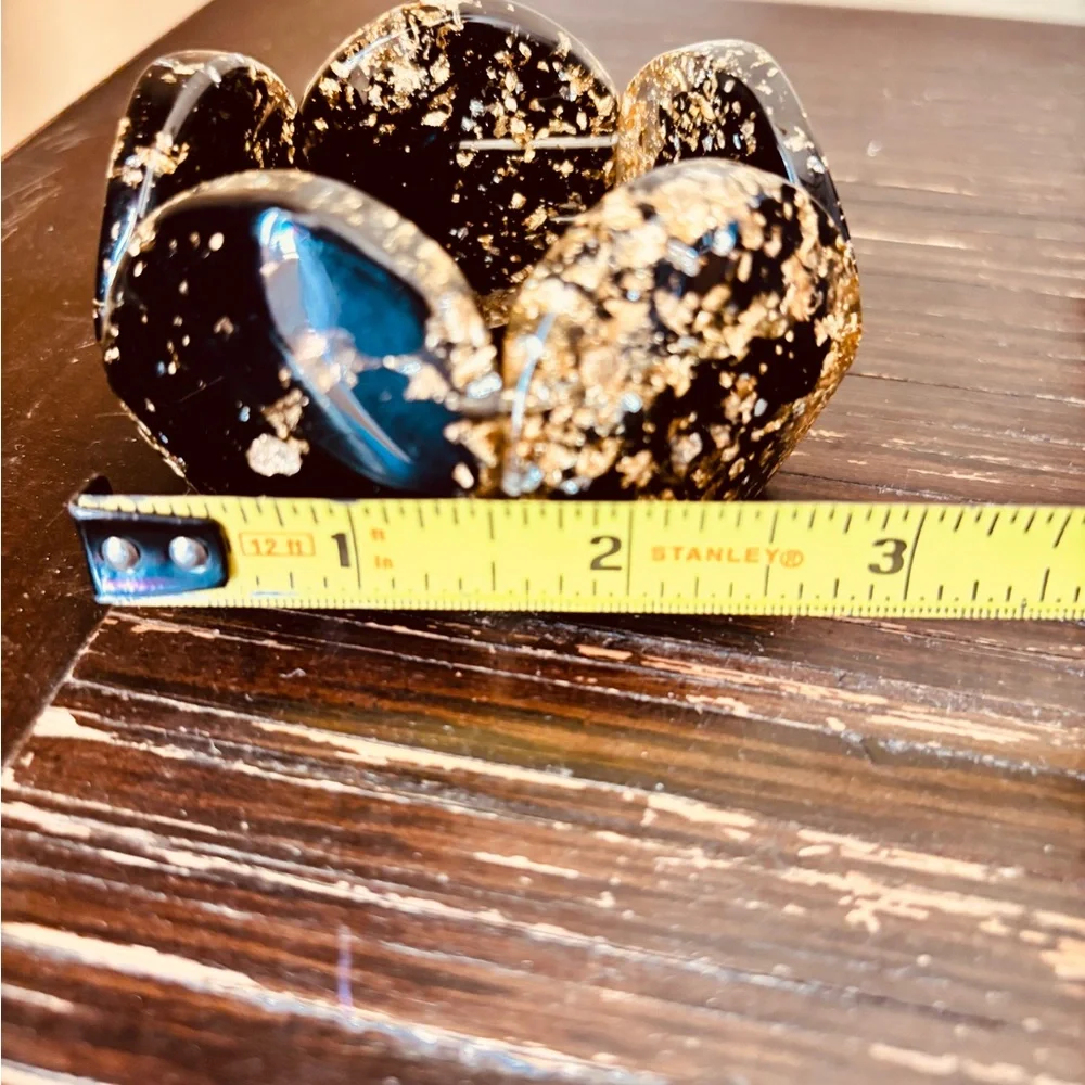 Black & Gold Chunky Statement Stretch Bracelet | Bold Resin Cuff Style - Picture 3 of 3